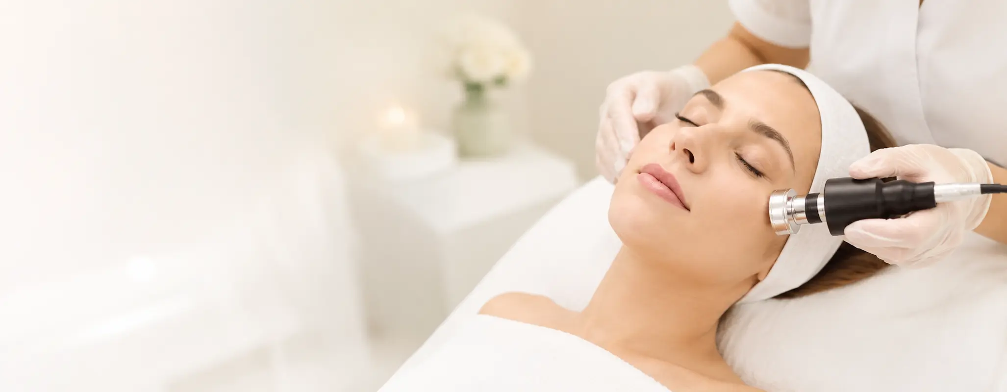 Tratamento de rosto TMT na H2o Estética Leiria