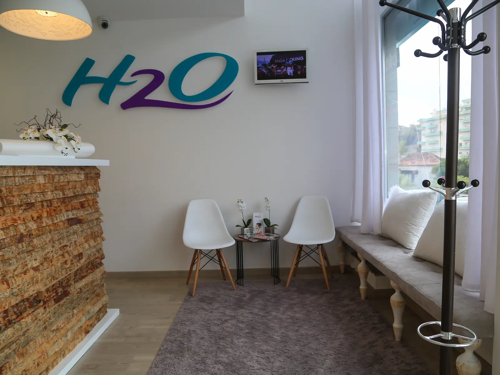 Sala de espera da H2o Estética Leiria